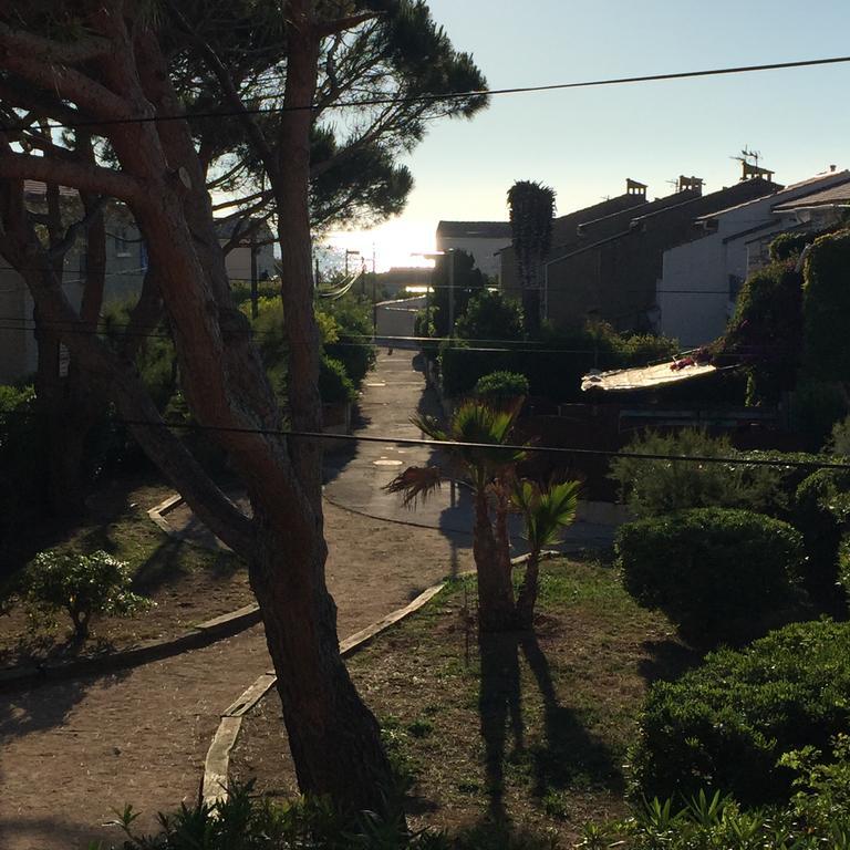 Maison Bord De Mer Six-Fours-les-Plages Exterior photo