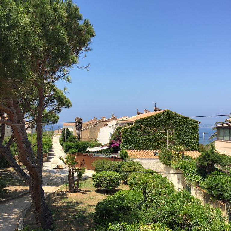 Maison Bord De Mer Six-Fours-les-Plages Exterior photo